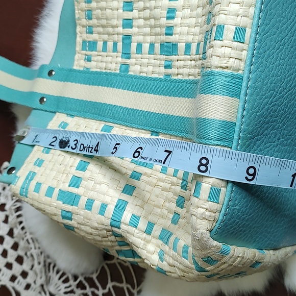Vintage Tommy Hilfiger Straw & Cloth Handbag Turquoise Blue and Soft Tan - Picture 15 of 16